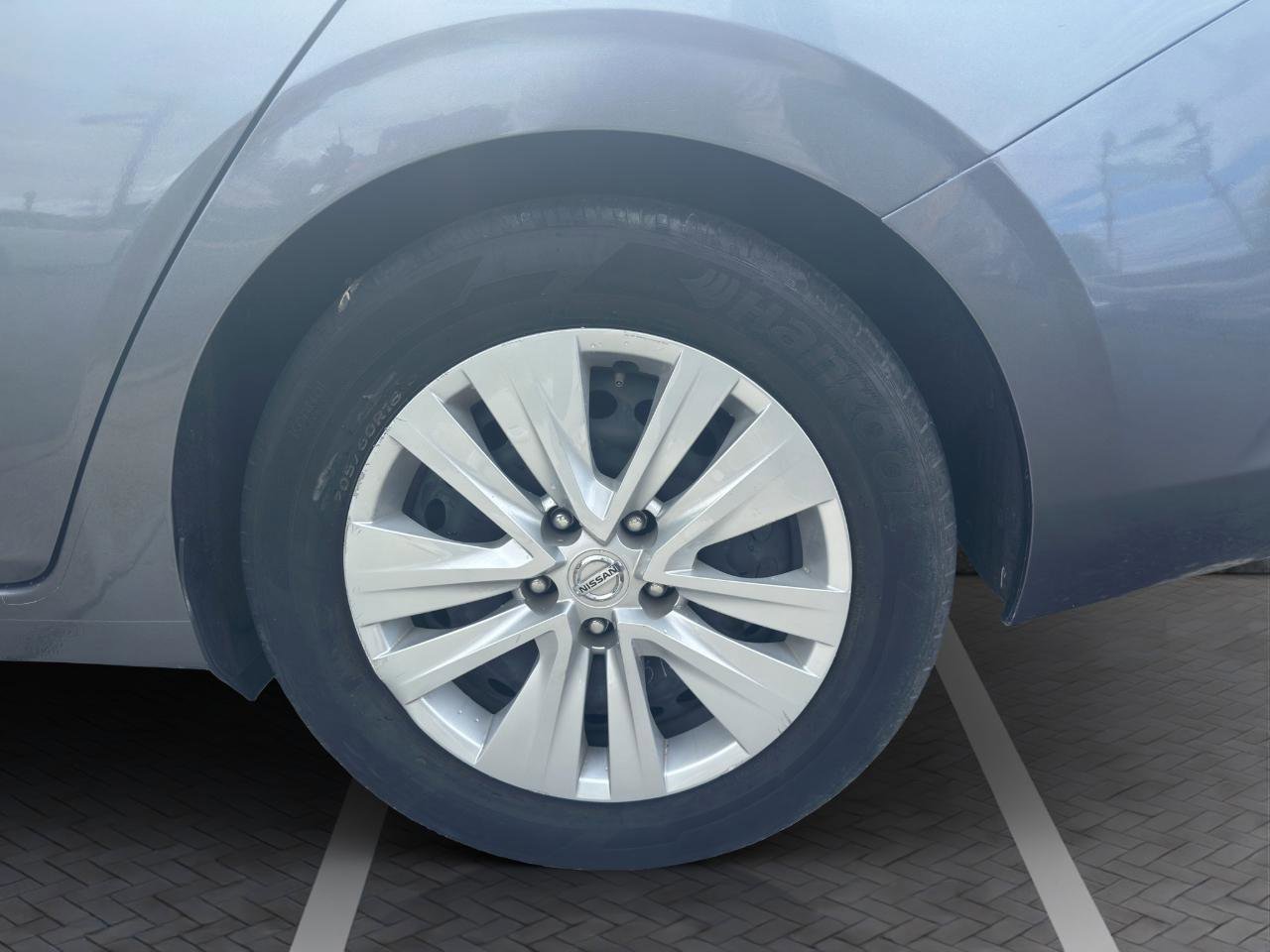 Used 2022 Nissan Sentra S image 23