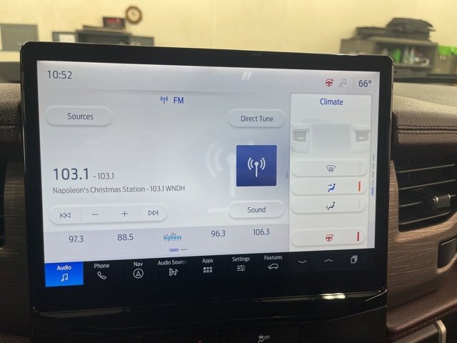 Used 2023 Ford Expedition Max Limited image 29