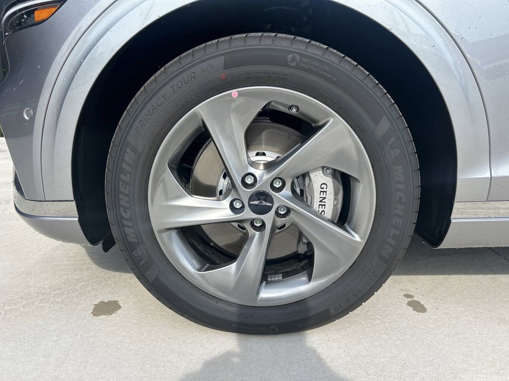 New 2026 Genesis GV70 2.5T Advanced image 12