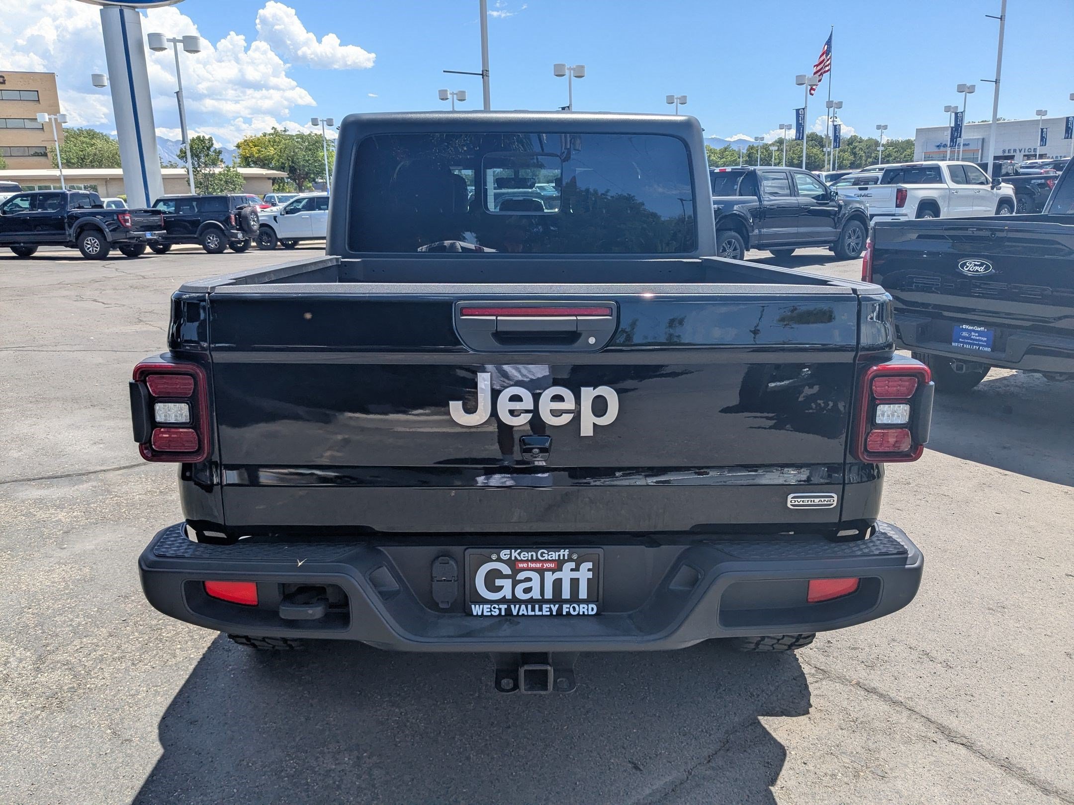 Used 2020 Jeep Gladiator Overland w/ Popular Equipment Package AWD/4WD image 5