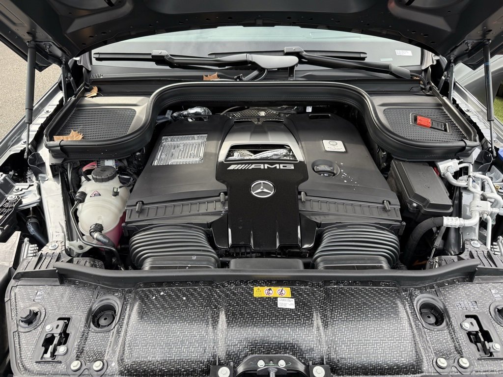 New 2026 Mercedes-Benz GLS 63 AMG 4MATIC image 17