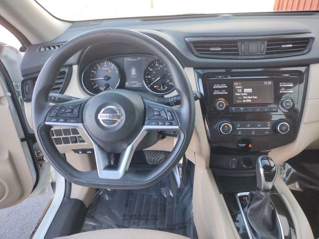 Used 2017 Nissan Rogue S image 15