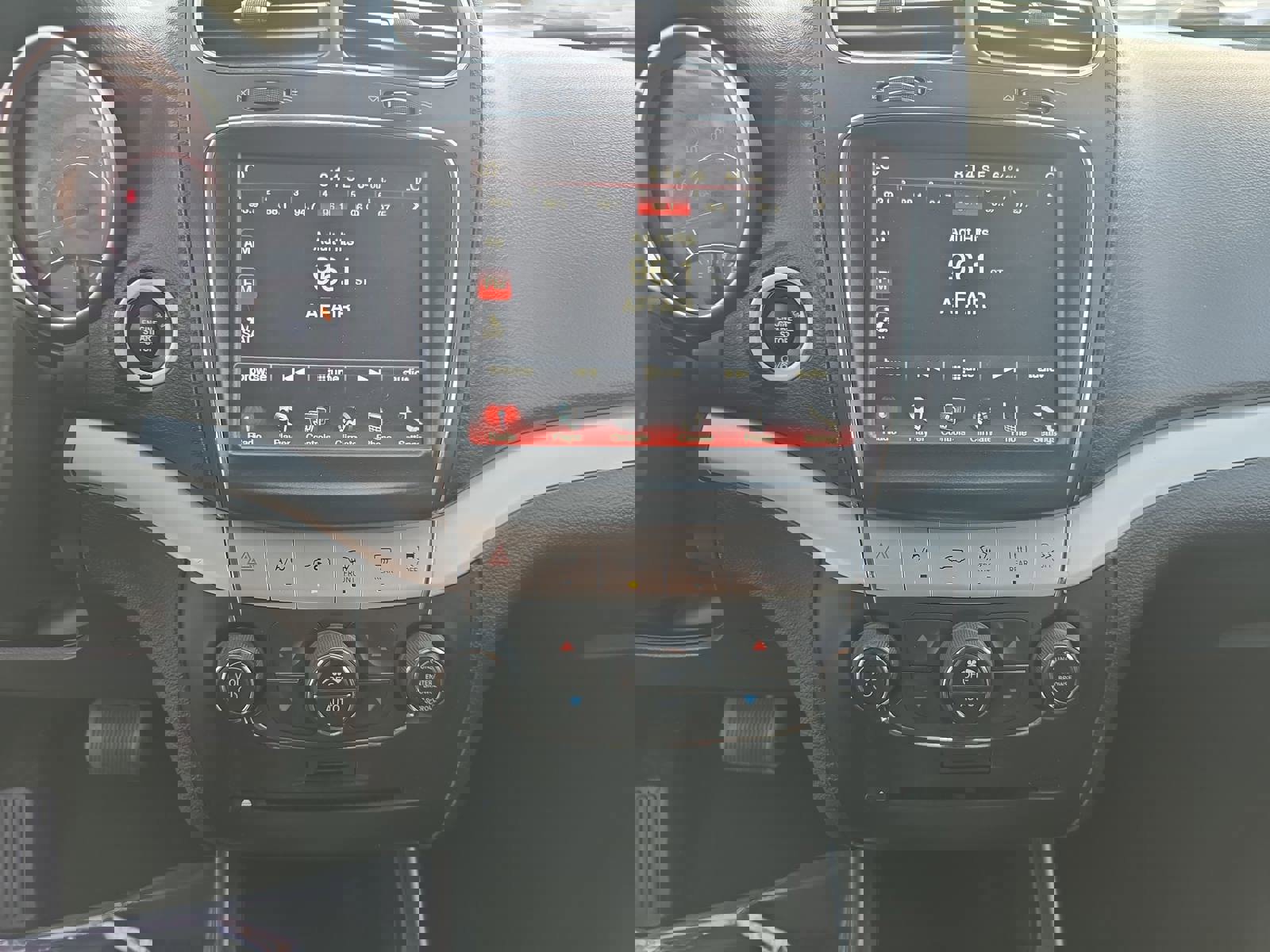 Used 2018 Dodge Journey GT image 25