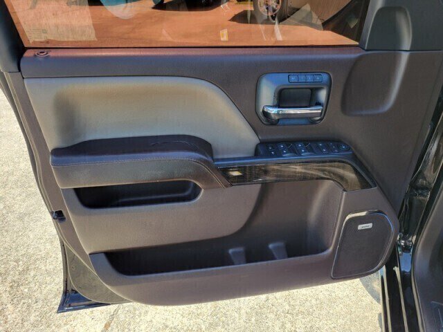 Used 2014 GMC Sierra 1500 Denali RWD image 25