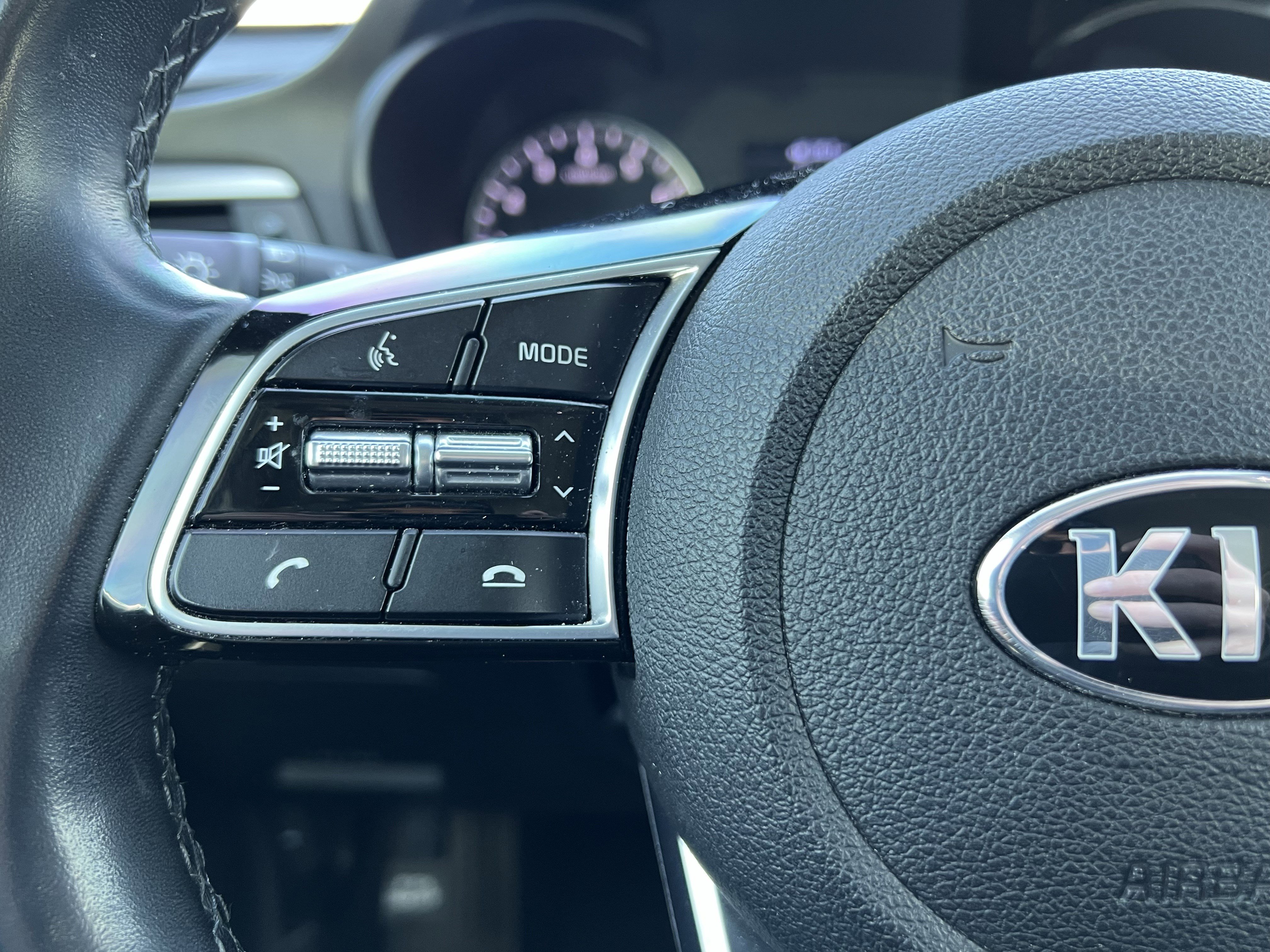 Used 2020 Kia Optima SE image 19