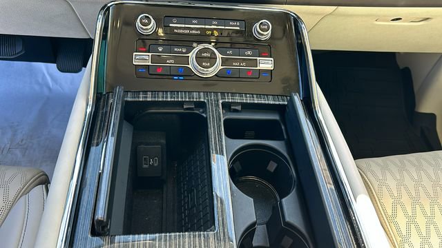 Used 2023 Lincoln Navigator Black Label image 23
