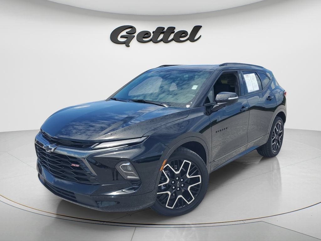Used 2025 Chevrolet Blazer RS w/ Driver Confidence II Package AWD/4WD image 1