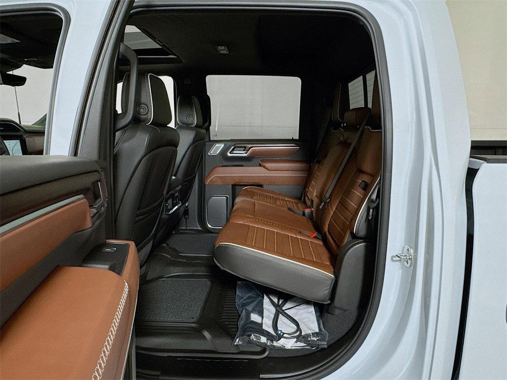 New 2026 GMC Sierra 3500 Denali Ultimate w/ LPO, Black Badging Package image 13
