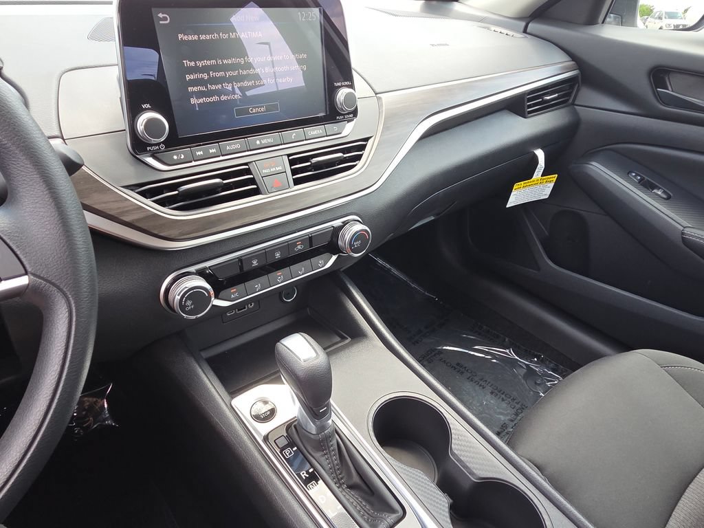 New 2026 Nissan Altima 2.5 SV AWD/4WD image 24
