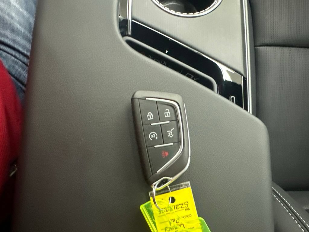 Certified 2025 Cadillac Lyriq Luxury w/ LPO, Floor Liner Package AWD/4WD image 35