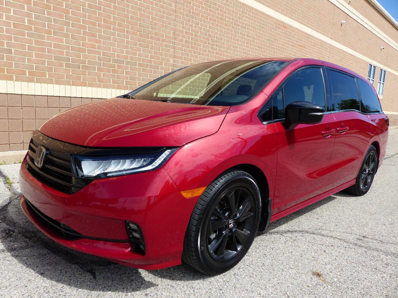 Used 2023 Honda Odyssey Sport image 5