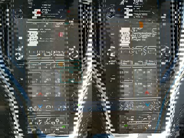 Certified 2025 Subaru Outback Limited image 12