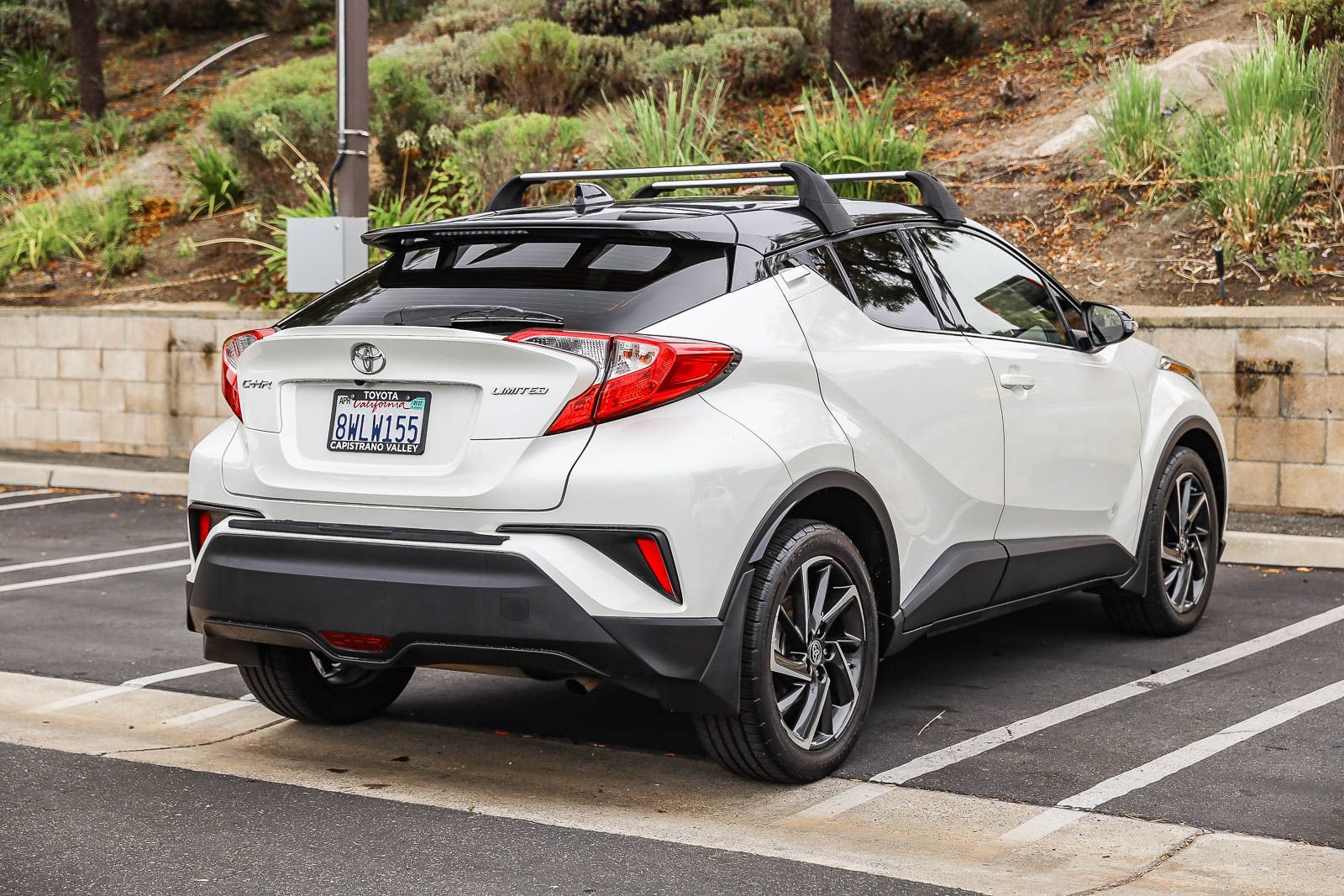 Certified 2021 Toyota C-HR Limited FWD image 4