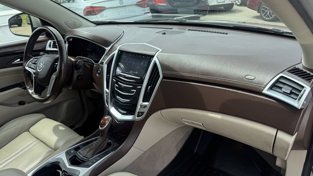 Used 2015 Cadillac SRX Performance w/ Driver Awareness Package AWD/4WD image 28