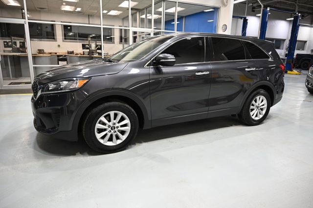 Used 2019 Kia Sorento LX image 8