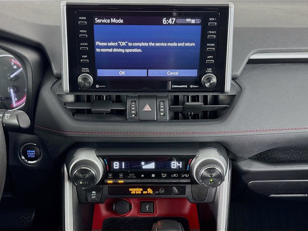 Used 2020 Toyota RAV4 TRD Off-Road image 32