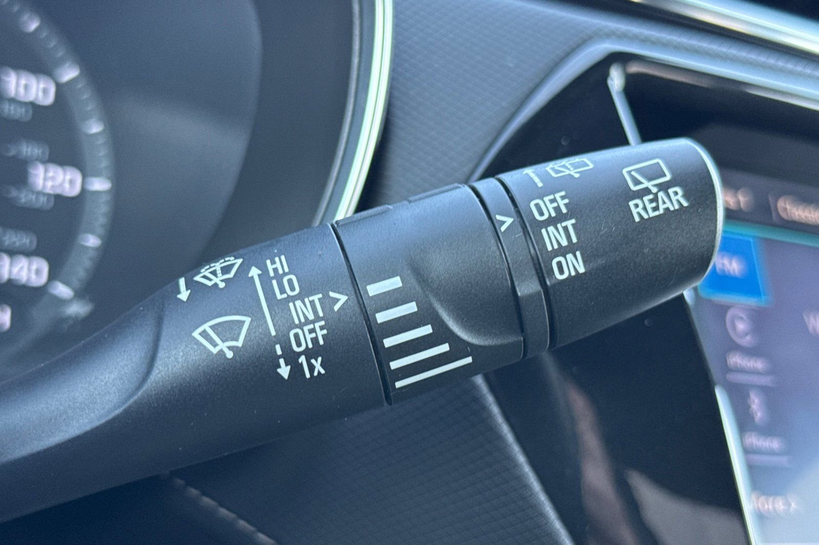 Used 2021 Chevrolet TrailBlazer ACTIV w/ Convenience Package image 39