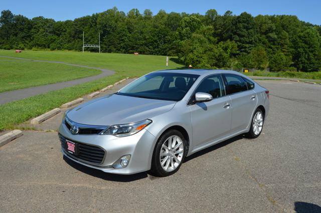 Used 2014 Toyota Avalon Limited FWD image 53