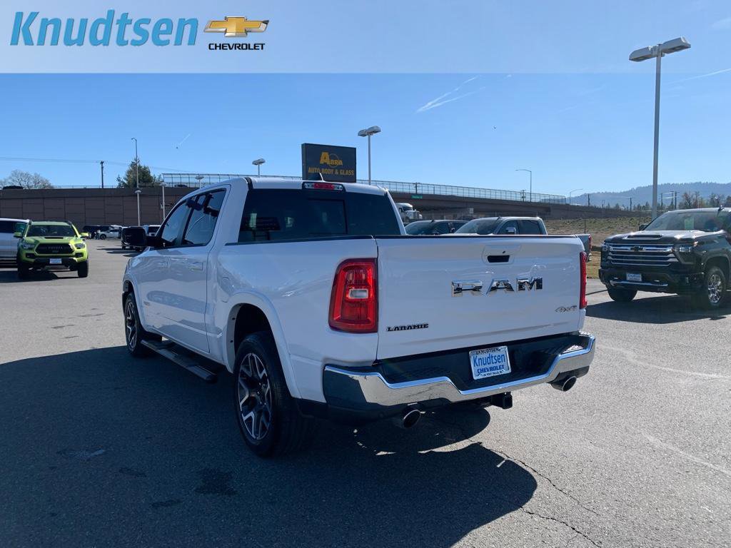 Used 2025 RAM 1500 Laramie image 5