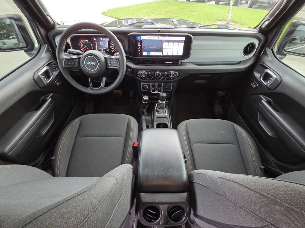 Used 2024 Jeep Wrangler Unlimited Sport AWD/4WD image 25