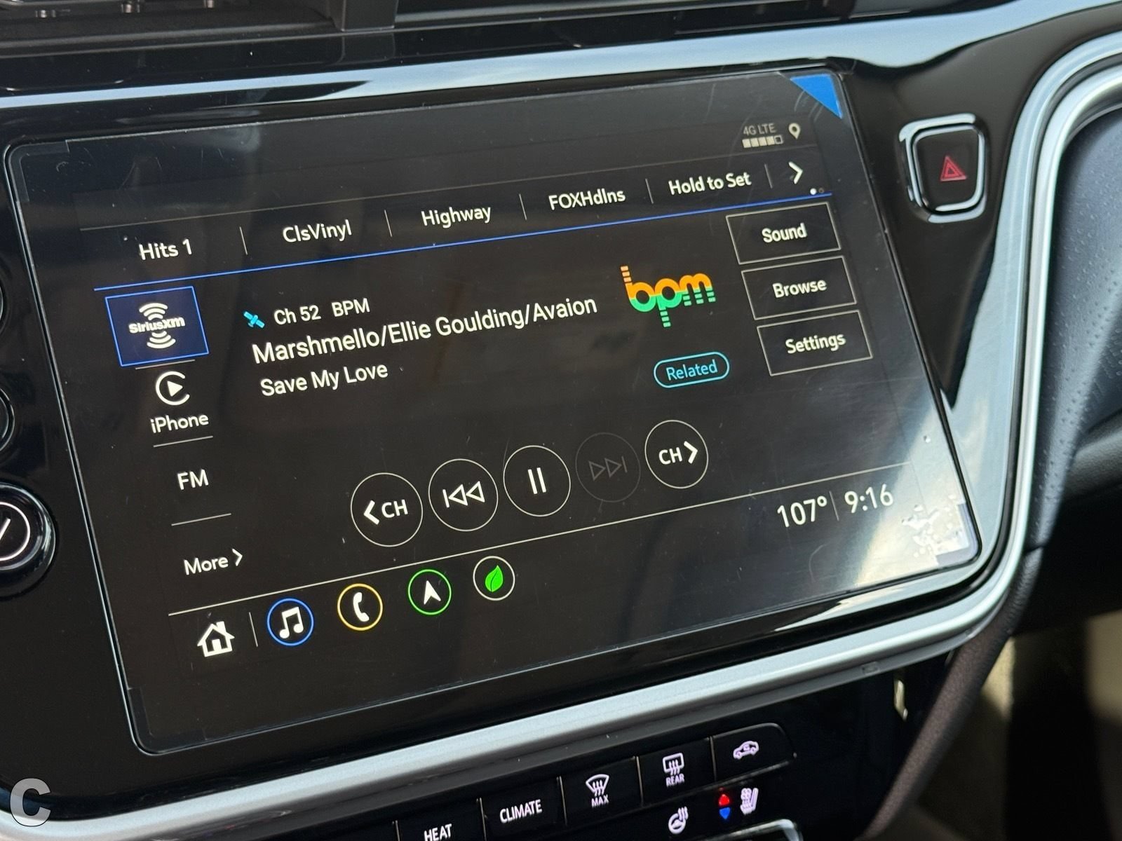 Certified 2023 Chevrolet Bolt EUV Premier w/ Sun & Sound Package FWD image 20
