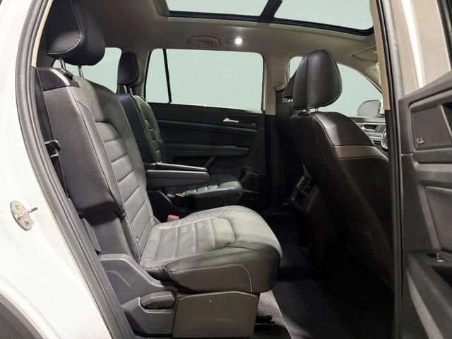 Used 2021 Volkswagen Atlas SEL Premium image 31