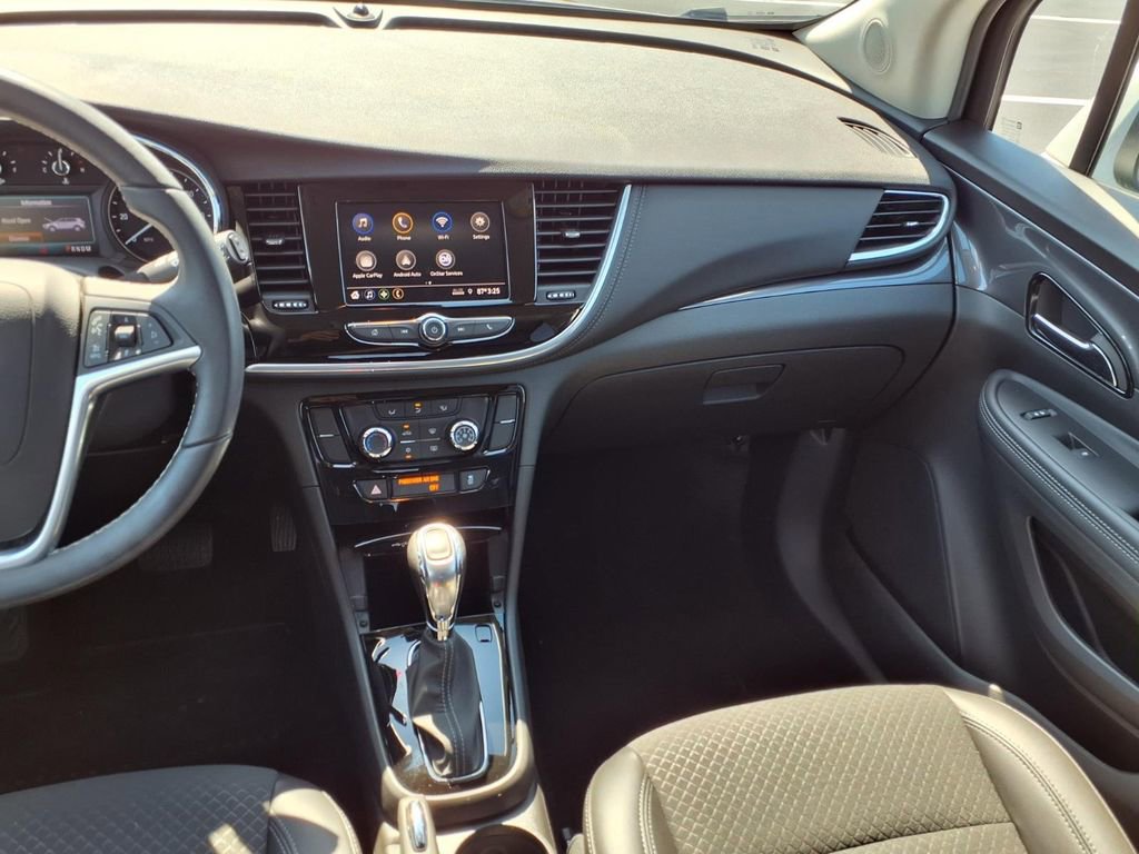 Used 2022 Buick Encore Preferred w/ Safety Package AWD/4WD image 4