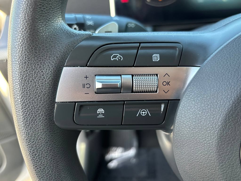 Used 2024 Hyundai Sonata SEL FWD image 16