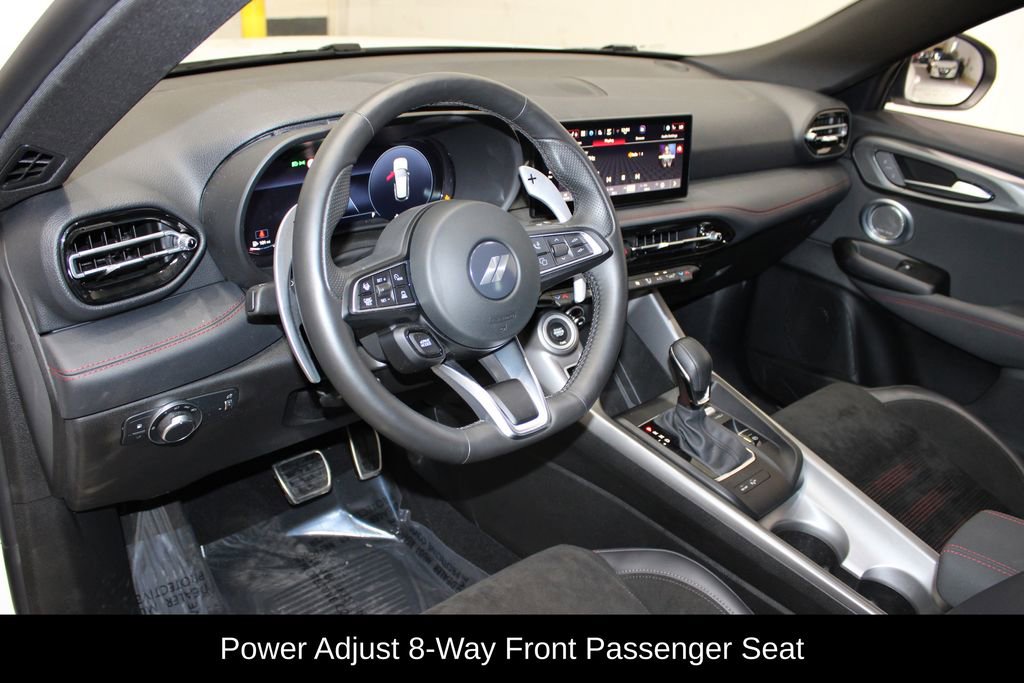 Used 2024 Dodge Hornet R/T image 23