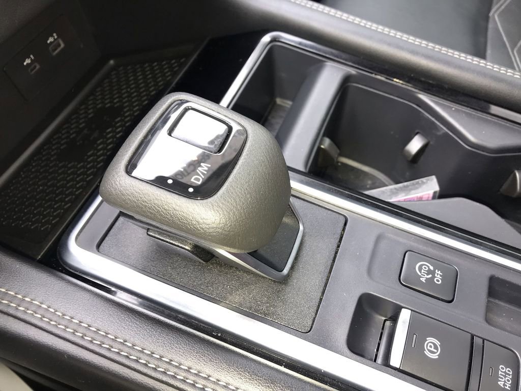 Used 2024 Nissan Pathfinder Platinum FWD image 20