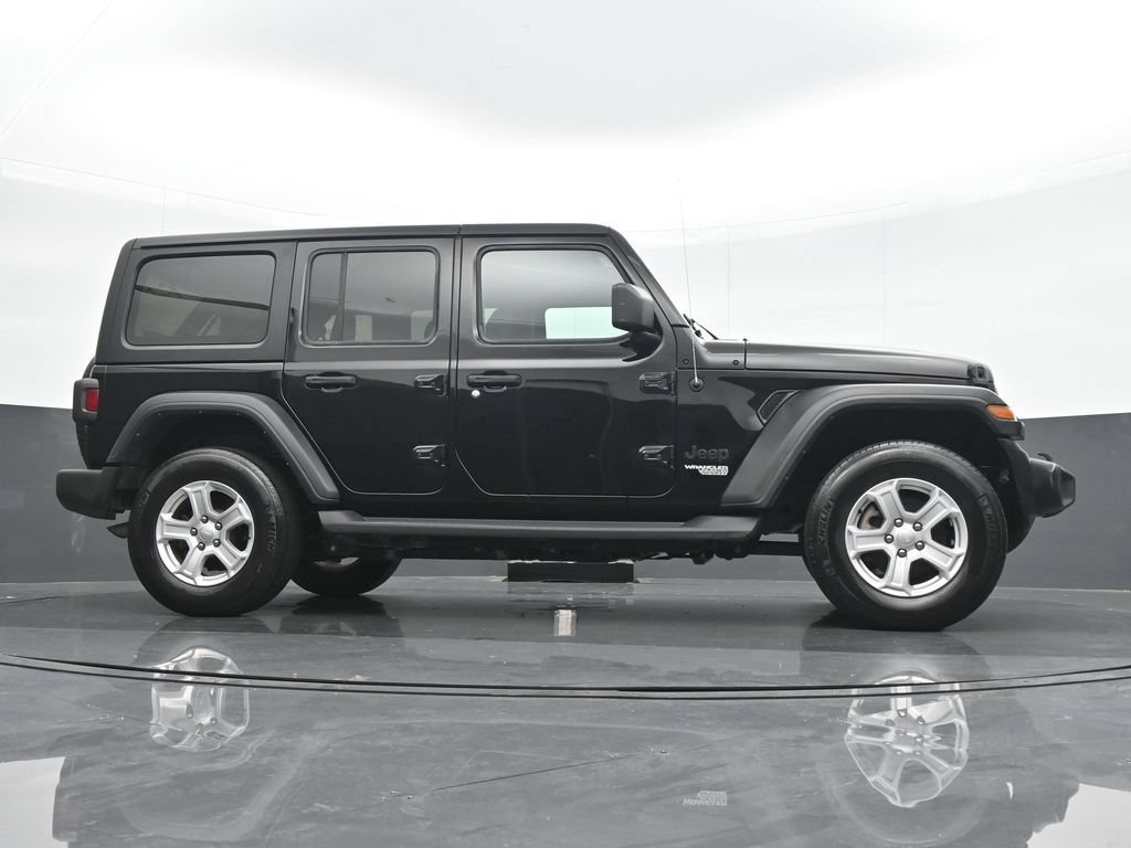 Used 2021 Jeep Wrangler Unlimited Sport AWD/4WD image 22
