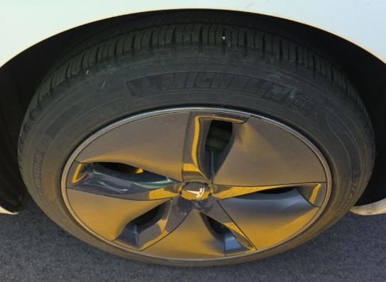 Used 2020 Tesla Model 3 Standard Range RWD image 8