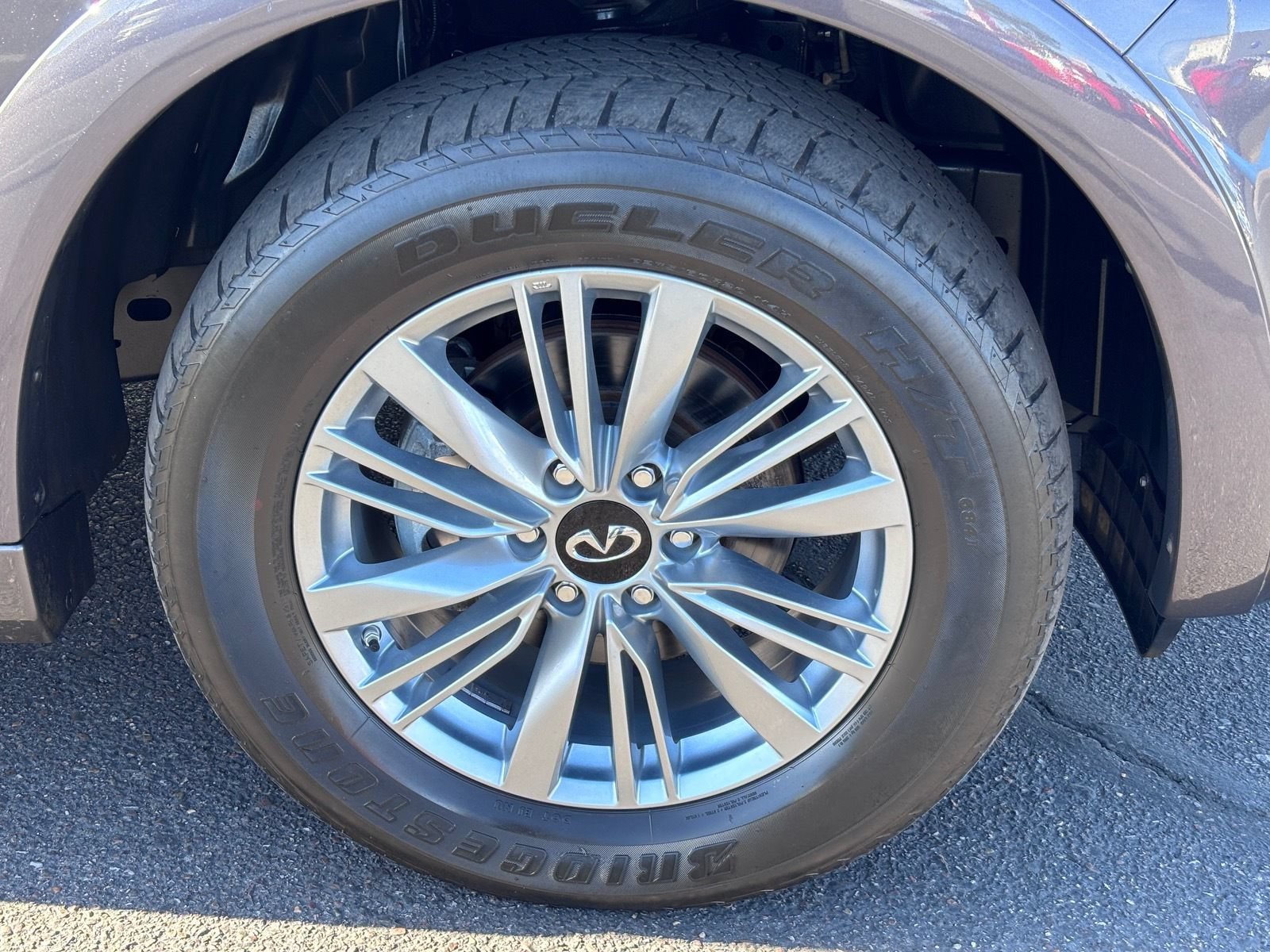 Used 2024 INFINITI QX80 Luxe AWD/4WD image 11