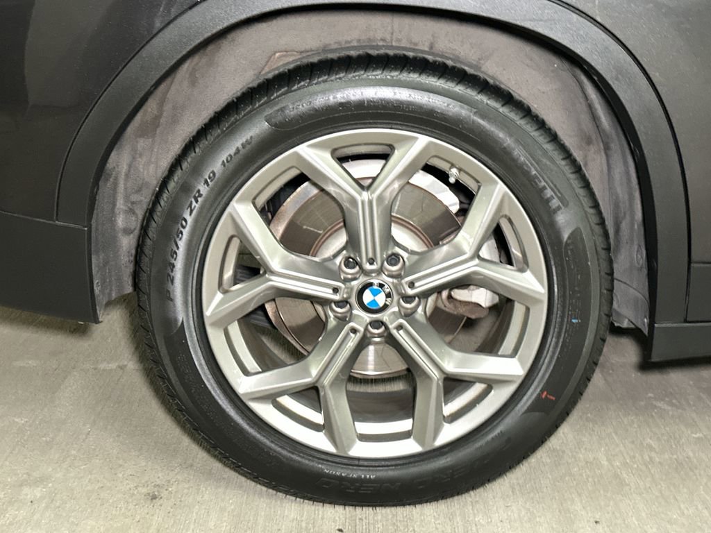 Used 2024 BMW X3 xDrive30i w/ Convenience Package image 9