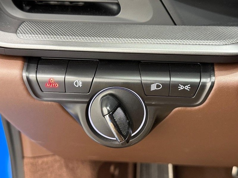 Certified 2022 Porsche 911 Carrera 4S w/ Premium Package image 19