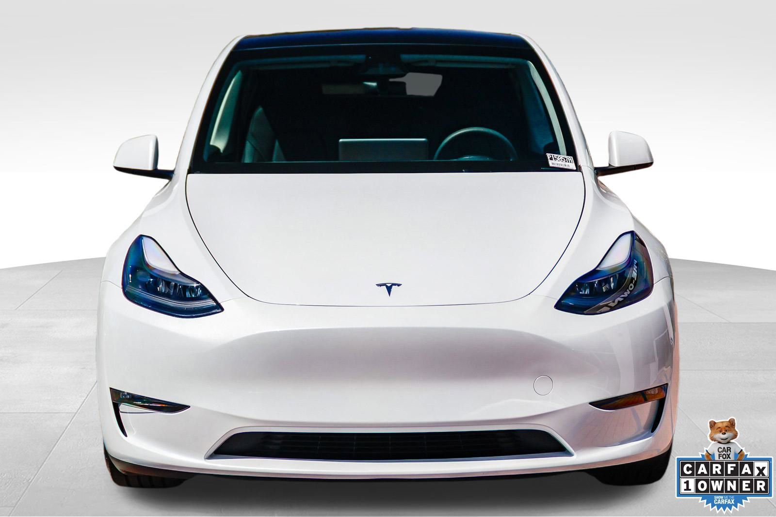 Used 2024 Tesla Model Y Performance image 2