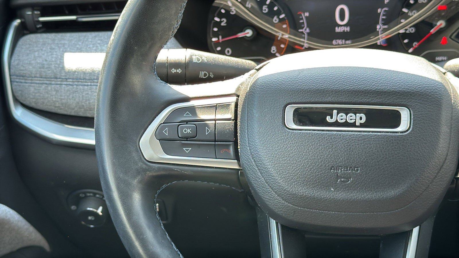 Certified 2022 Jeep Compass Latitude w/ Convenience Group AWD/4WD image 23