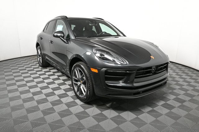 New 2026 Porsche Macan image 28