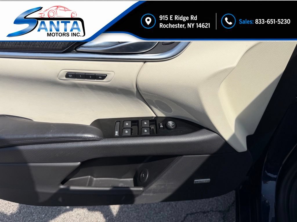 Used 2015 Cadillac XTS Platinum AWD/4WD image 12