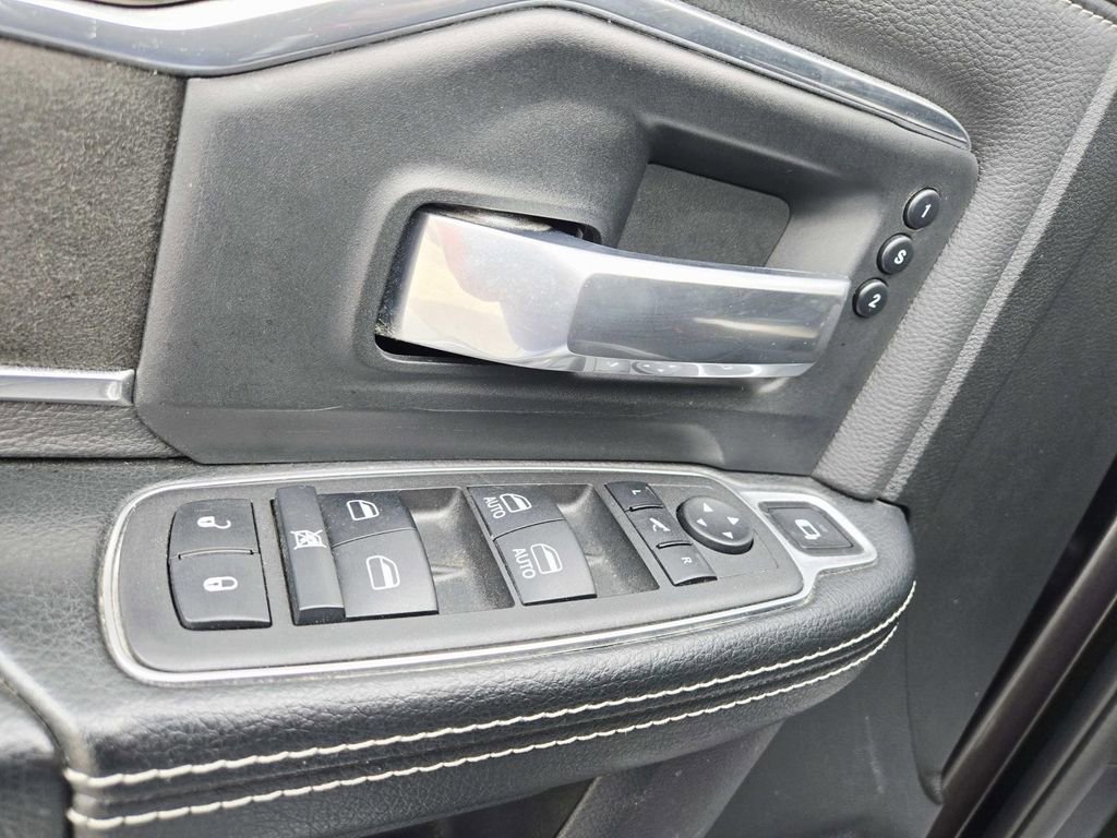 Used 2022 RAM 3500 Laramie image 42