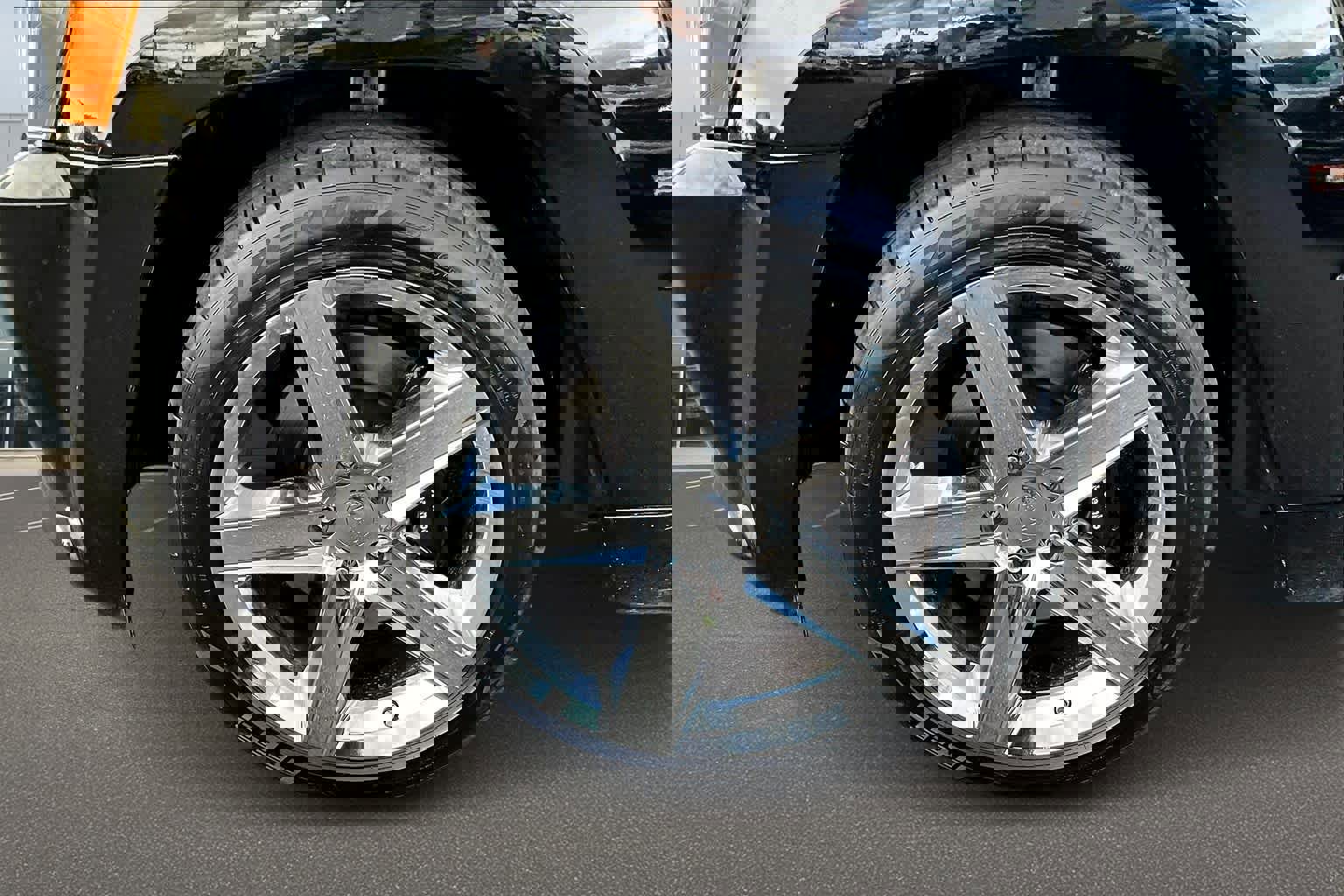 Used 2007 Jeep Grand Cherokee SRT8 w/ SRT Option Group I image 8