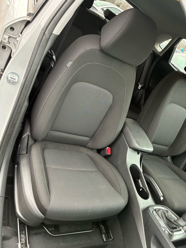 Used 2023 Hyundai Kona SEL image 20