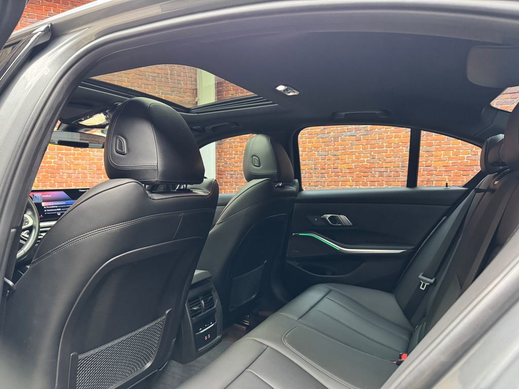 Certified 2023 BMW 330i xDrive Sedan w/ M Sport Package AWD/4WD image 3