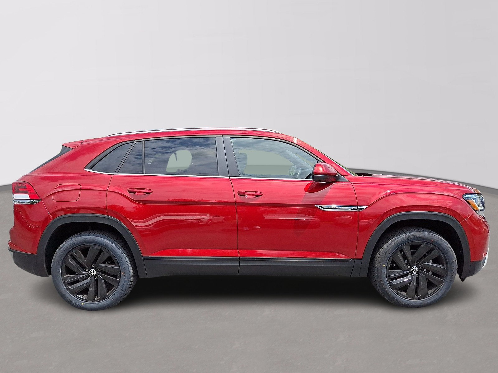 Used 2023 Volkswagen Atlas Cross Sport SE w/ Panoramic Sunroof Package AWD/4WD image 7