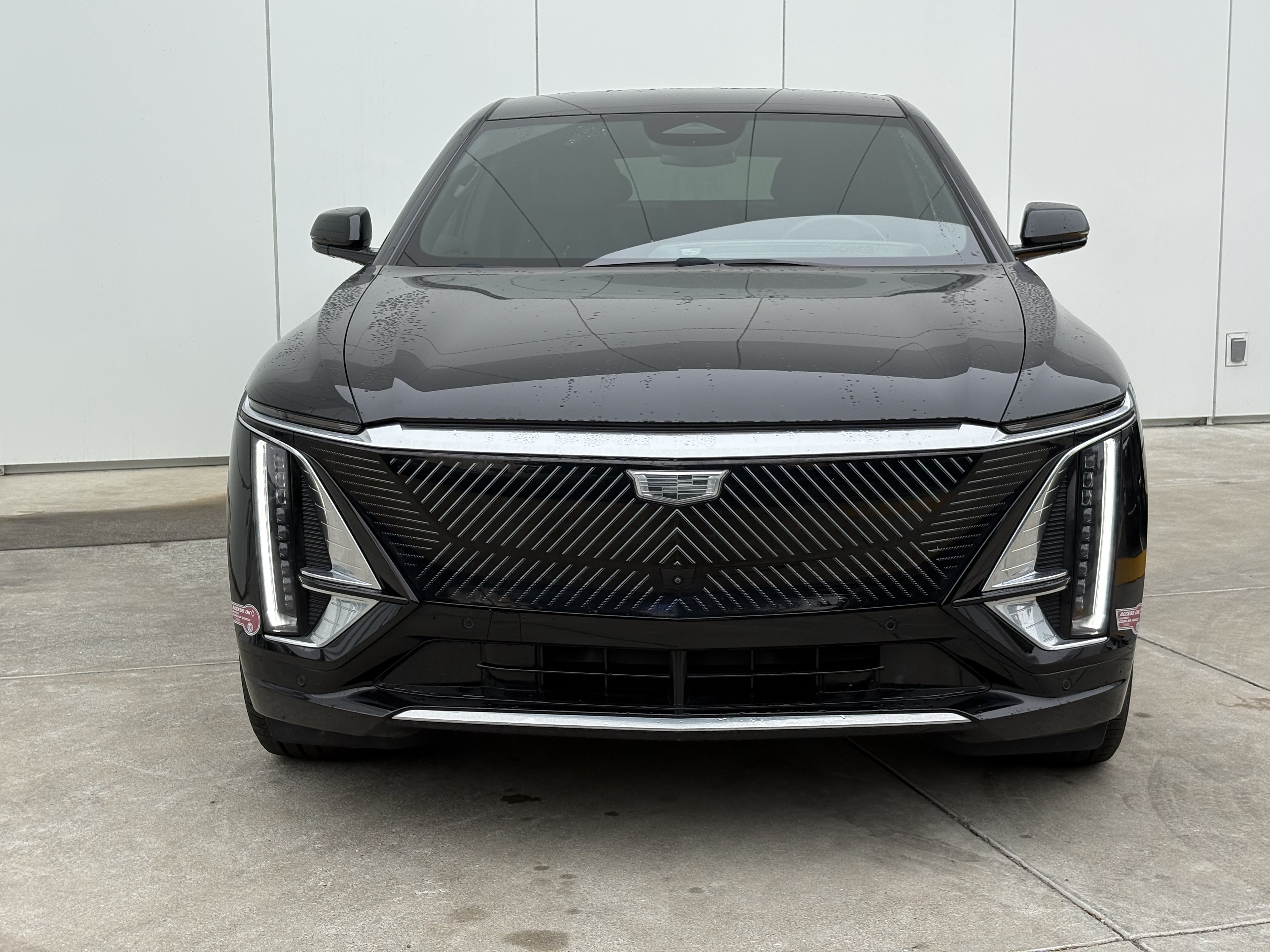 Certified 2024 Cadillac Lyriq Luxury w/ LPO, Floor Liner Package AWD/4WD image 3