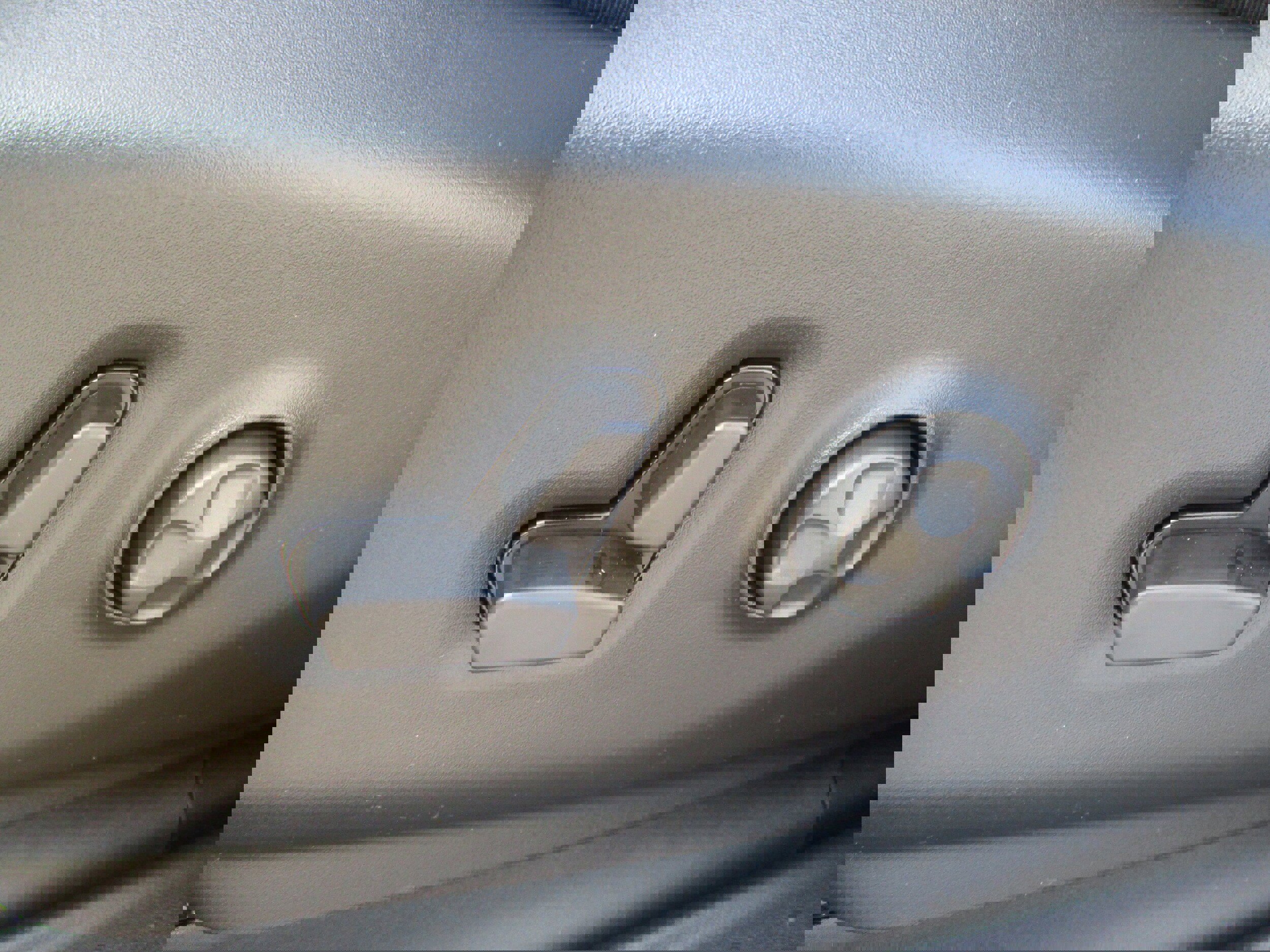 New 2026 Chrysler Pacifica Select image 33