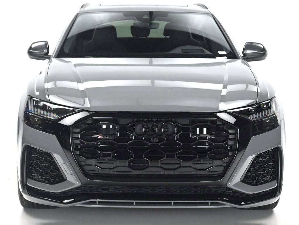 Used 2024 Audi RS Q8 image 32
