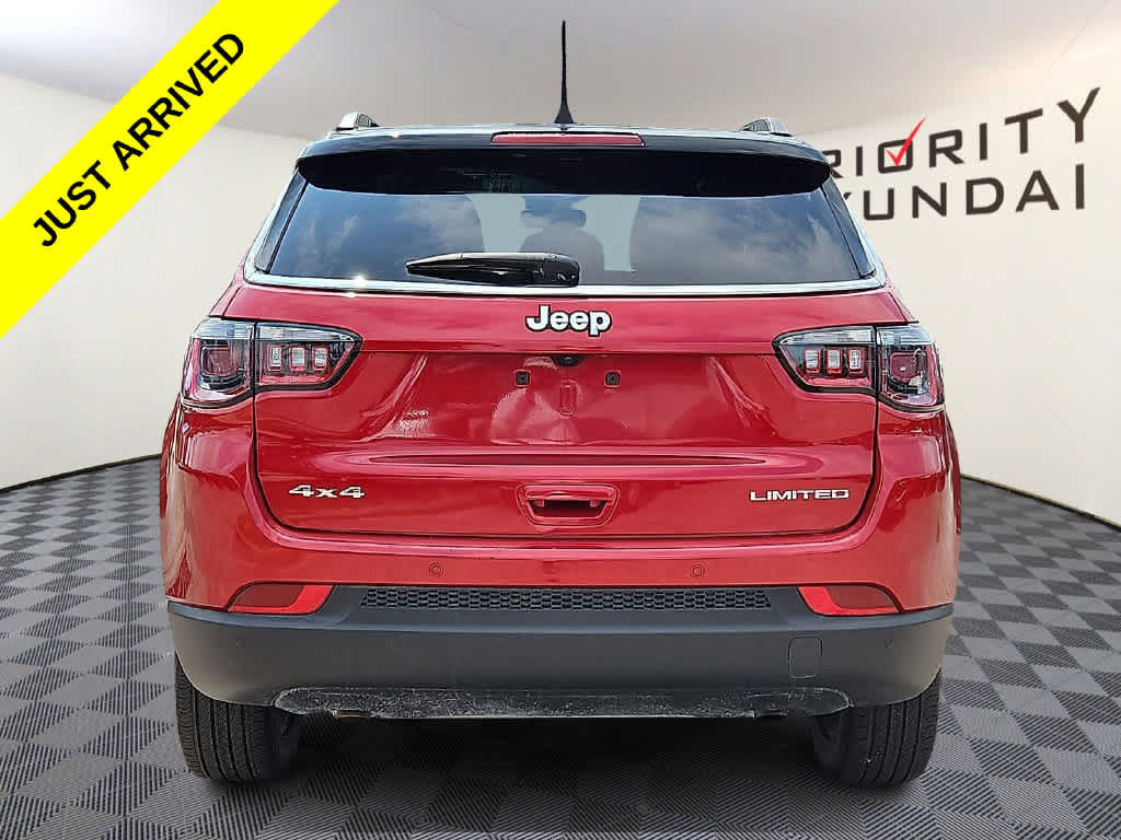 Used 2025 Jeep Compass Limited AWD/4WD image 5