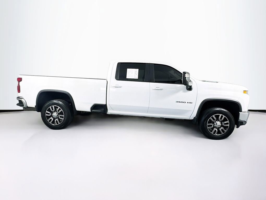 Used 2023 Chevrolet Silverado 3500 LT w/ Convenience Package AWD/4WD image 11