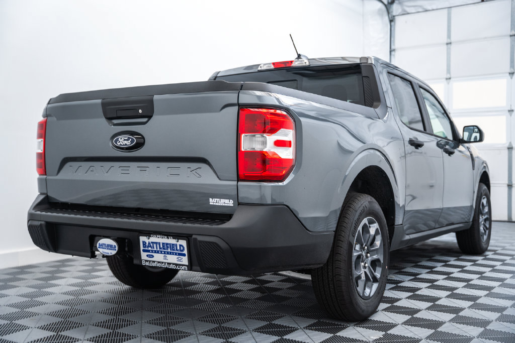 New 2026 Ford Maverick XLT w/ Equipment Group 301A AWD/4WD image 5